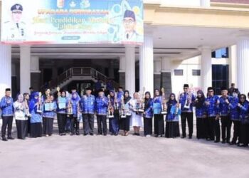 Dinas Pendidikan Tulang Bawang Ikuti Upacara Hardiknas