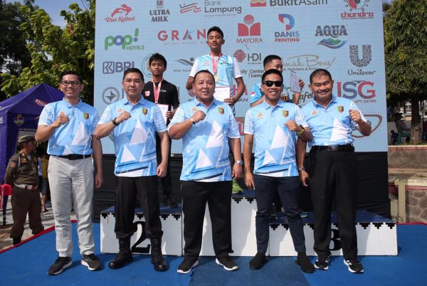 Lomba Renang Piala Gubernur Lampung 2024 se-Sumatra Resmi Dibuka