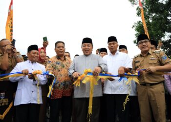 Gubernur Arinal Resmikan Jembatan Way STKIP-PGRI  Hubungkan Kota Metro dan Lampung Timur