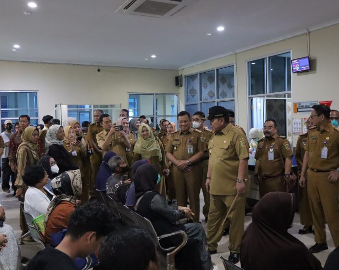Usai Idul Fitri 1445 H, Gubernur Arinal Sidak ke RSUDAM, Samsat dan RSJ Pastikan Tetap Berikan Pelayanan Terbaik ke Masyarakat