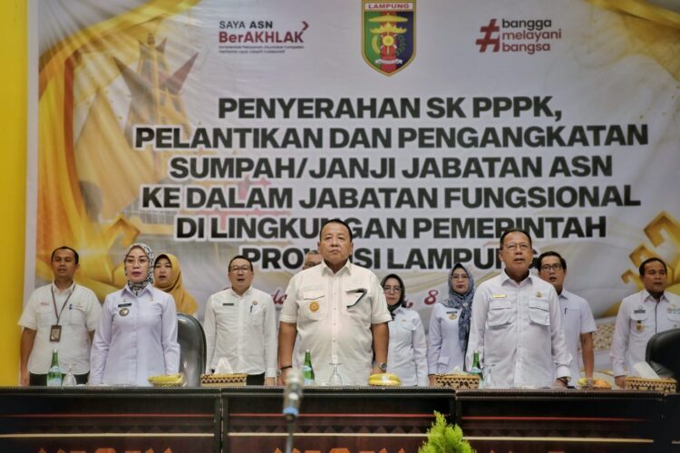 Gubernur Arinal Serahkan SK PPPK Jabatan Fungsional Kesehatan dan Guru Juga Lantik ASN Jabatan Fungsional di Lingkungan Pemprov Lampung