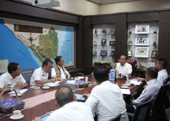 Gubernur Arinal Dukung Penuh WSL Krui Pro 2024 Minta Panitia Siapkan Sarana dan Prasarana 