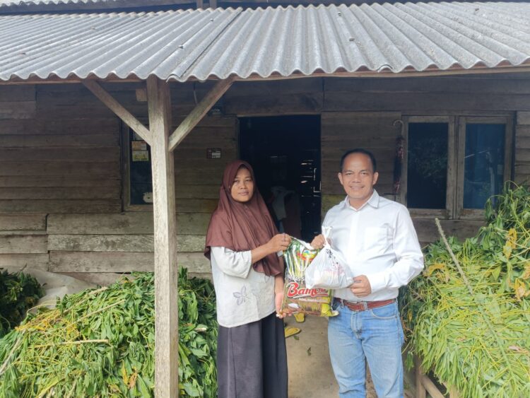 Langkah konkret ketua SMSI TUBA di Jumat Berkah