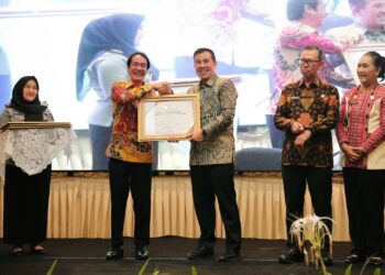 Pemprov Lampung Raih Penghargaan Anubhawa Sasana Desa/Kelurahan dari Kemenkumham