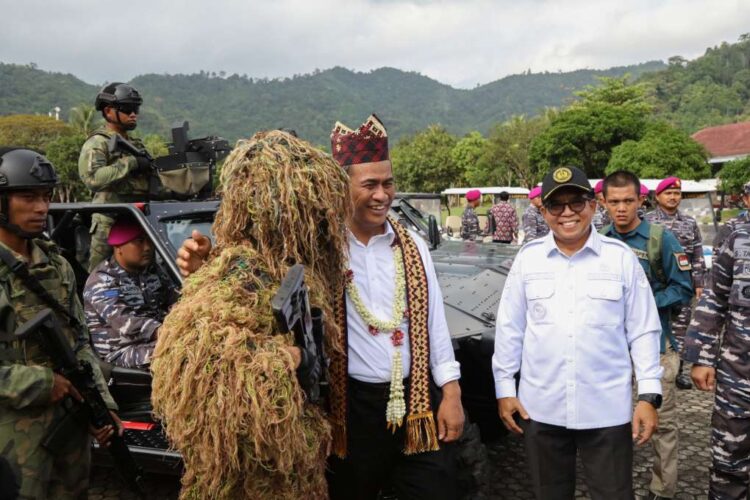 Pj. Gubernur Samsudin Dampingi Mentan dan Wakasal Kunjungi Program Ketahanan Pangan