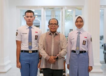 Pj. Gubernur Lampung Terima Dua Anggota Paskibraka yang akan Bertugas Pengibaran Bendera di IKN 