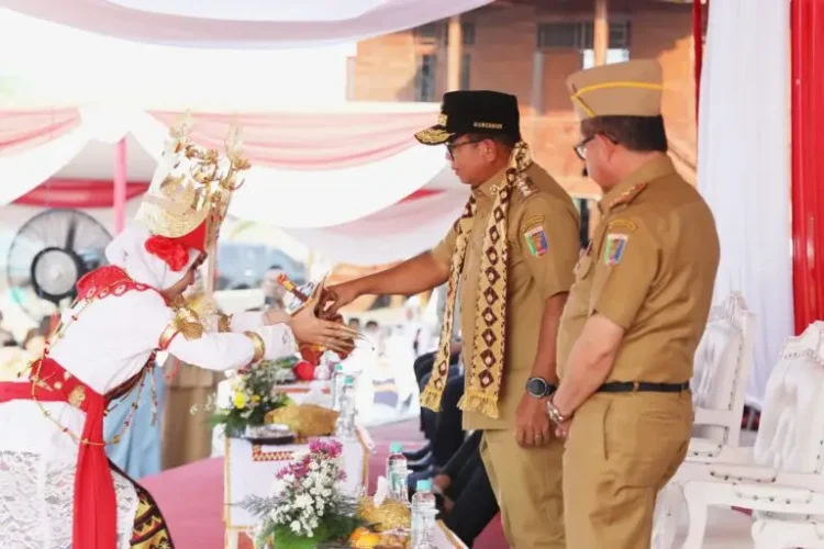 Jadi Pembina Apel Pembukaan MPLS Pj.Gubernur Lampung Soroti 3 Dosa Besar Dunia Pendidikan