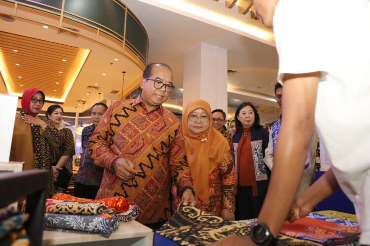 Lampung Begawi 2024, Pj. Gubernur Samsudin Dorong Generasi Muda Berperan Majukan UMKM