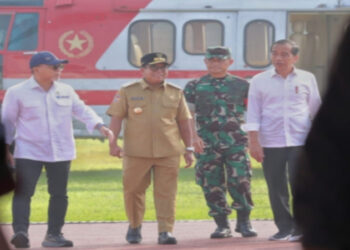 Pj. Gubernur Samsudin Sambut Kedatangan Presiden Joko Widodo di Lampung Selatan