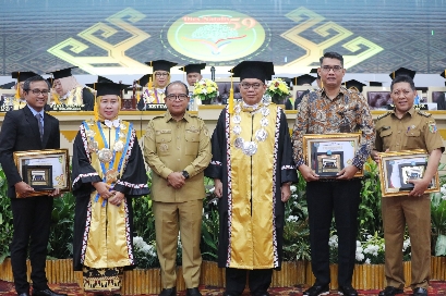 Pj. Gubernur Lampung Samsudin Hadiri Dies Natalis Unila ke-59