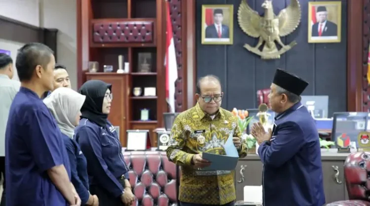 Kunjungan JMSI Lampung : Pj. Gubernur Samsudin Dorong Anggota Menjadi Media yang Kredibel dan Inovatif
