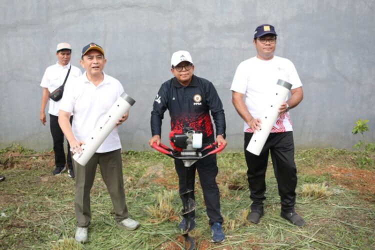 Antisipasi Banjir, Pj. Gubernur Samsudin Tinjau Langsung Normalisasi Aliran Sungai di Teluk Betung Timur
