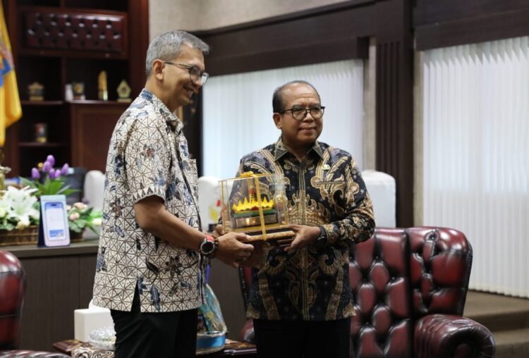 Pj. Gubernur Lampung Terima Kunjungan LAZ Bakrie Amanah