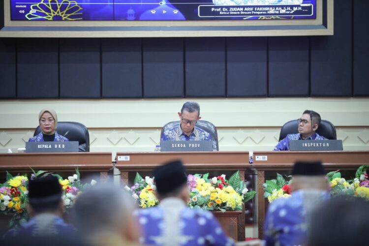 Sekdaprov Fahrizal Lepas 22 Kafilah Provinsi Lampung Ikuti Perhelatan MTQ VII Korpri Tingkat Nasional