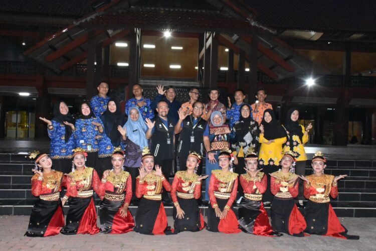 Pj. Gubernur Samsudin Ucapkan Selamat atas Keberhasilan Marching Band Perdana VIP FYBI Lampung