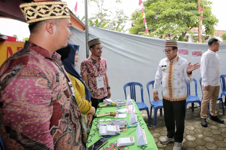 Pj.Gubernur Lampung Bersama Forkopimda Tinjau Sejumlah TPS di 3 Kabupaten/Kota