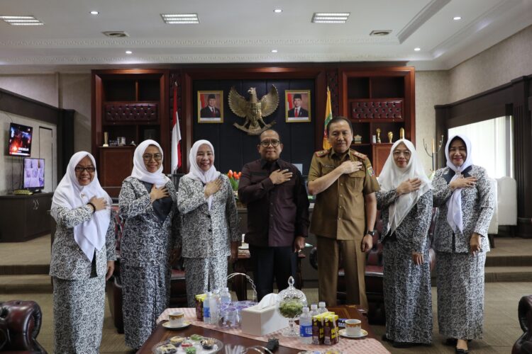 Pj. Gubernur Samsudin Terima Kunjungan Pengurus IBI Provinsi Lampung 