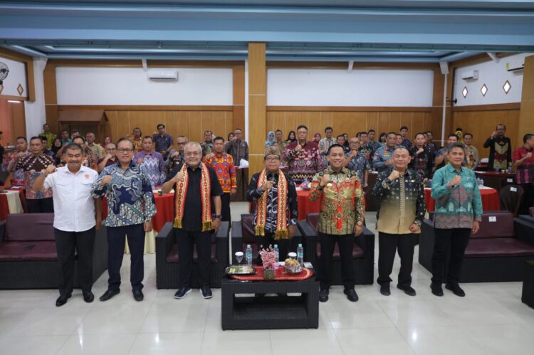 Pj. Gubernur Samsudin Hadiri Rakor Kadispora Kabupaten/Kota se- Provinsi Lampung yang Dibuka Sekretaris Kemenpora