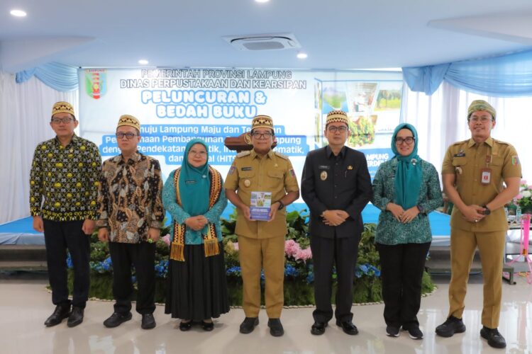 Pj. Gubernur Samsudin Buka Acara Peluncuran dan Bedah Buku “Menuju Lampung Maju dan Terdepan”