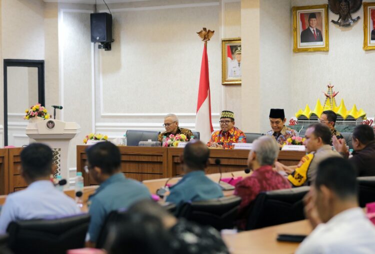 Pj. Gubernur Samsudin Terima Kunker Komisi II DPR RI