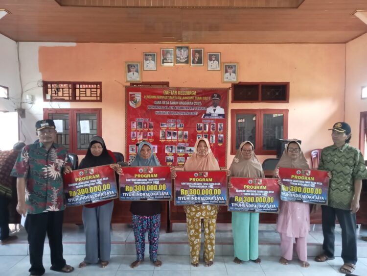 Penyaluran BLTDD tahap pertama Tiyuh Indraloka jaya