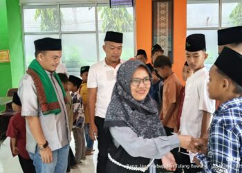 Momen Bulan Suci Ramadhan, SMSI Bersama BAZNAS Tulang Bawang Santunan Anak Yatim dan Bukber