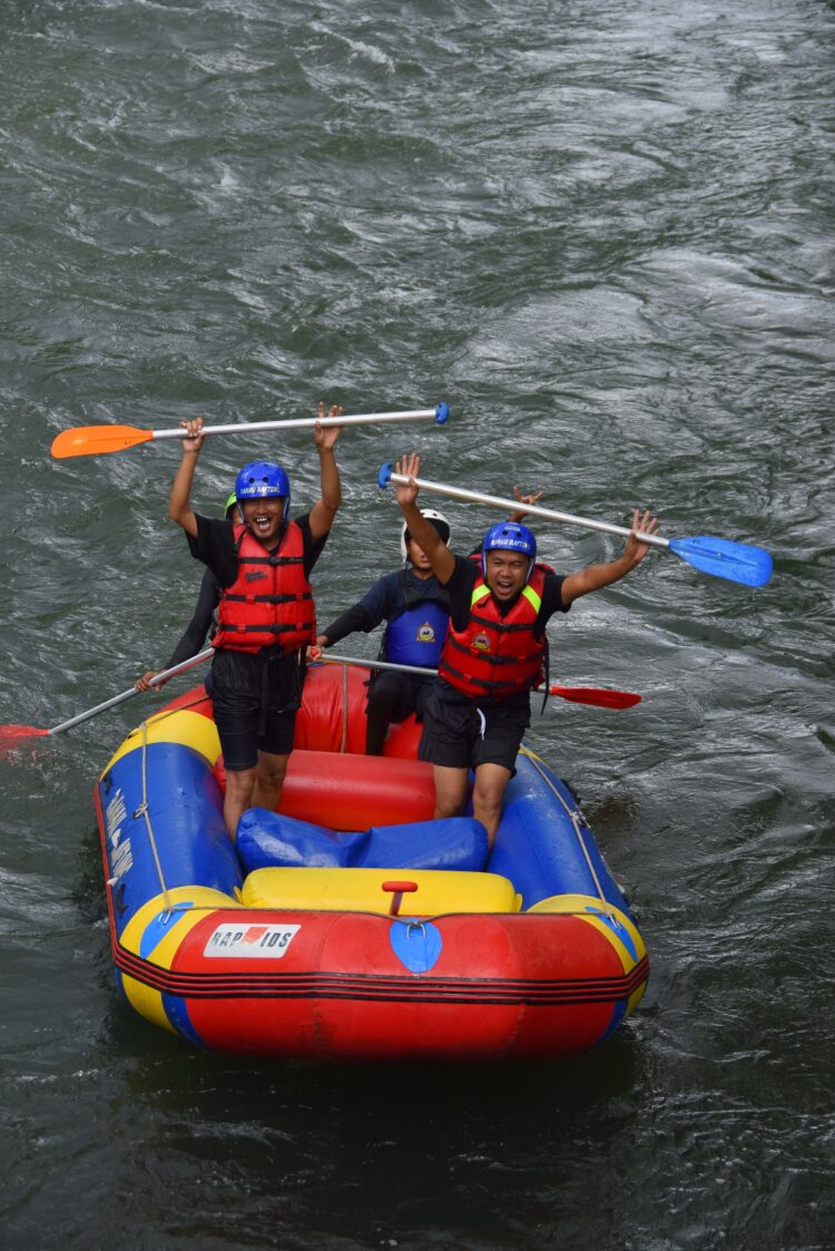 Destinasi wisata Danau ranau tawarkan pengalaman ekstraem