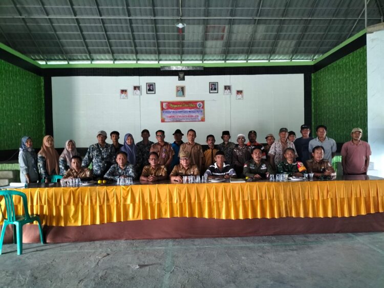 Kampung Catur Karya Buana Jaya melaksanakan Musyawarah Desa Khusus dalam rangka pembentukan koperasi merah putih