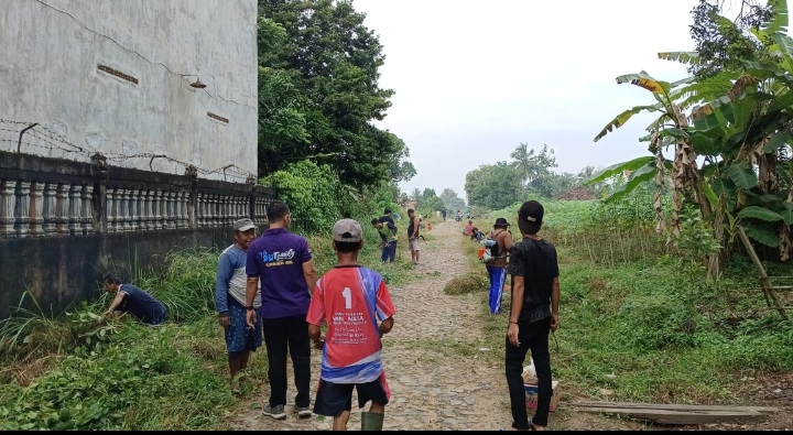 Kepala Kampung Bujuk Agung ajak masyarakat ciptakan lingkungan Bersih