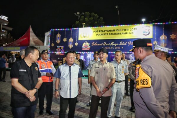 Gubernur Lampung Tinjau Pelayanan dan Pengamanan Arus Balik Lebaran