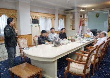 Wagub Lampung Bahas Penanganan dan Pengelolahan Sampah Bersama Aktivis Yayasan BoemiKita