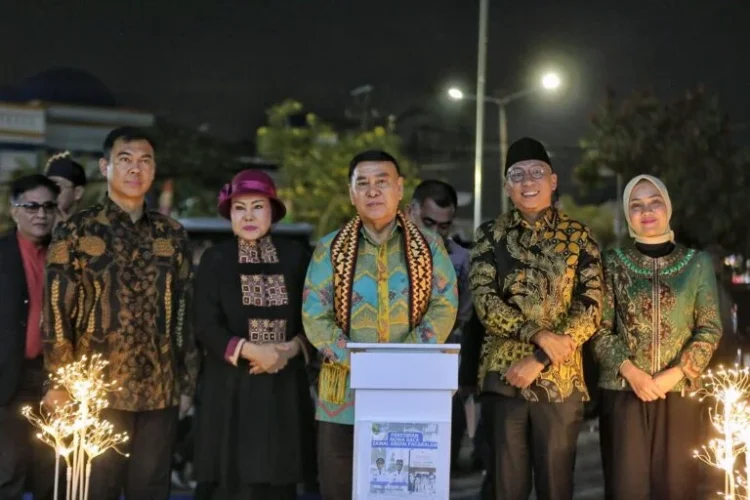 Gubernur Lampung Resmikan Perpustakaan Nuwa Baca Zainal Abidin Pagar Alam