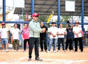 Sekdaprov Marindo Buka Kejurnas Outsiders Cup 2025 Upaya Membangkitkan Kejayaan Sofball Lampung