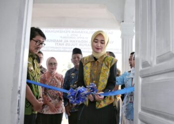 Wagub Jihan Resmikan Satuan Pelayanan Pemenuhan Gizi Yayasan Al Hidayah Mashumiyah