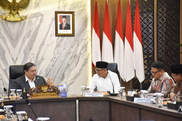 Perjuangkan Petani Singkong Lampung Gubernur Mirza Temui Kemenko Perekonomian Keluarkan 4 Langkah Strategis