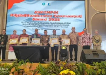 Marindo Raih Penghargaan Sekda Terbaik di Indonesia Kategori Vision