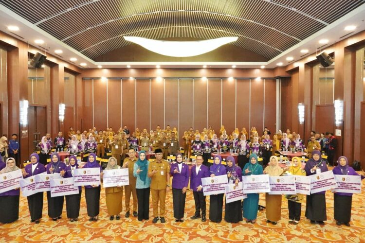 Rakorda Posyandu 2025, Gubernur Mirza Tegaskan Penguatan Transformasi Layanan Hingga ke Desa