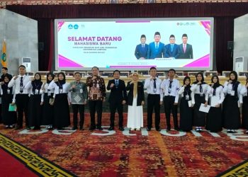 Kadisdikbud Lampung Pantik Semangat Inovasi Ribuan Mahasiswa Baru FKIP Unila
