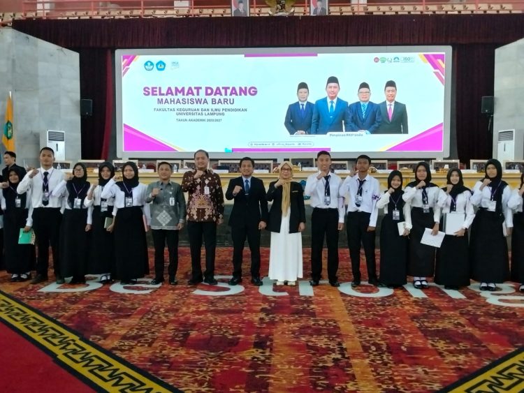Kadisdikbud Lampung Pantik Semangat Inovasi Ribuan Mahasiswa Baru FKIP Unila