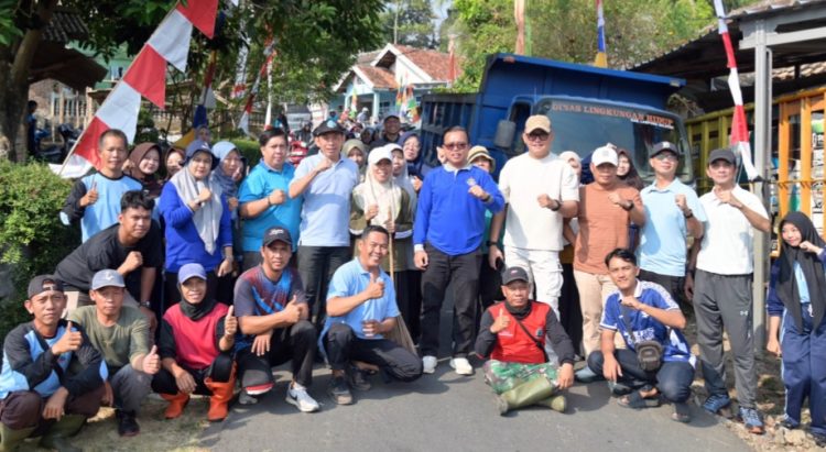 Melalui Gema HELAU, Bupati Radityo Egi Gerakkan Ratusan ASN dan Warga Jelang Ruwat Bumi 2026